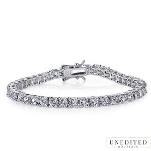 Genevive Jewelry - GENEVIVE Sterling Silver CZ Tennis Bracelet Genevive Jewelry - GENEVIVE Sterling Silver CZ Tennis Bracelet